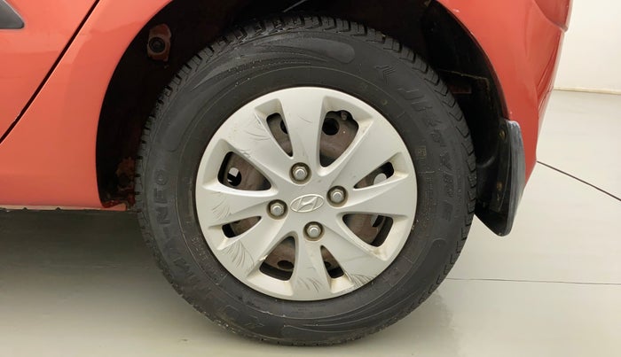 2011 Hyundai i10 MAGNA 1.2, Petrol, Manual, 43,547 km, Left Rear Wheel