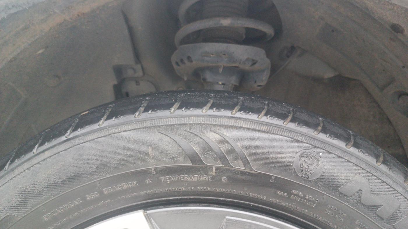 2023 Hyundai VENUE S (O) 1.0 TURBO IMT, Petrol, Manual, 41,079 km, Left Front Tyre Tread