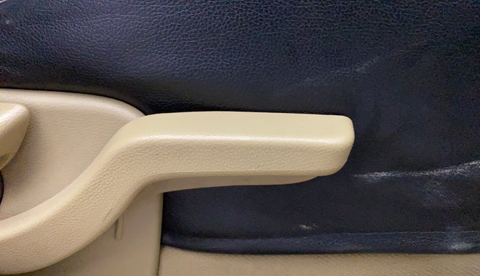 2013 Honda Brio S MT, Petrol, Manual, 79,070 km, Driver Side Adjustment Panel