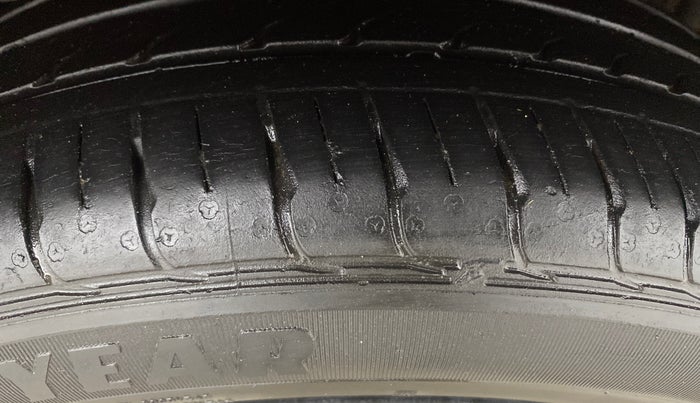 2021 Tata Tiago XZ PLUS PETROL, Petrol, Manual, 30,917 km, Left Rear Tyre Tread