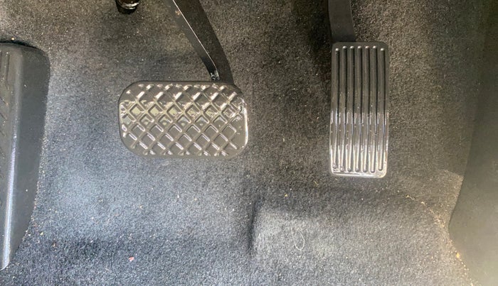 2019 MG HECTOR SMART 1.5 DCT PETROL, Petrol, Automatic, 48,170 km, Pedals