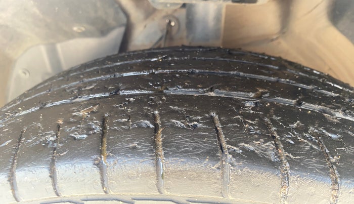 2019 MG HECTOR SMART 1.5 DCT PETROL, Petrol, Automatic, 48,170 km, Left Front Tyre Tread