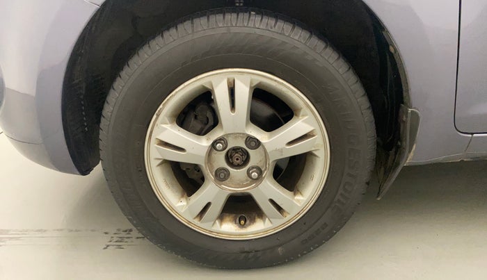 2011 Hyundai i20 SPORTZ 1.2, Petrol, Manual, 1,22,248 km, Left Front Wheel