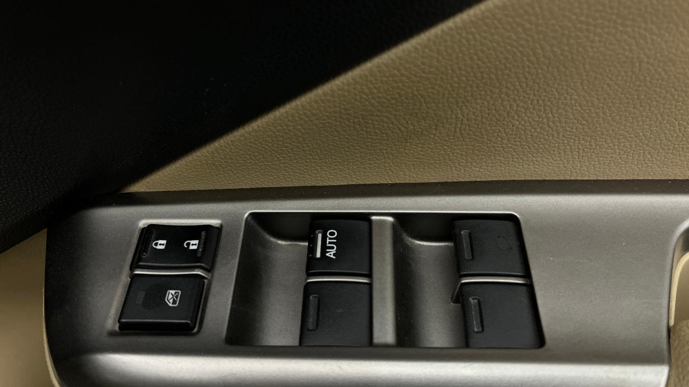 2018 Honda City 1.5L I-VTEC ZX CVT, Petrol, Automatic, 42,188 km, Driver Side Door Panels Control