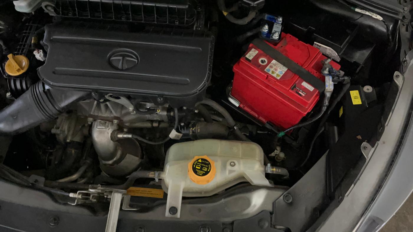 2020 Tata Tiago XT PETROL, Petrol, Manual, 34,641 km, Engine View - Left