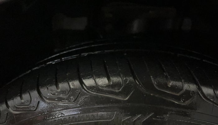 2022 Tata Tiago XT PETROL, Petrol, Manual, 34,624 km, Left Front Tyre Tread