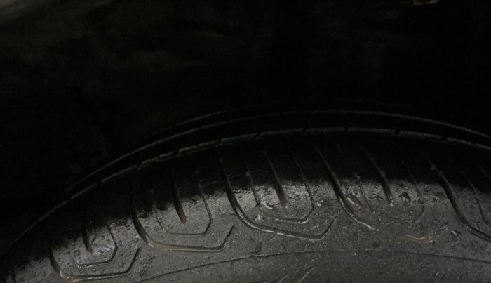 2022 Tata Tiago XT PETROL, Petrol, Manual, 34,624 km, Left Rear Tyre Tread