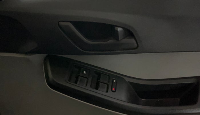 2022 Tata Tiago XT PETROL, Petrol, Manual, 34,624 km, Driver Side Door Panels Control