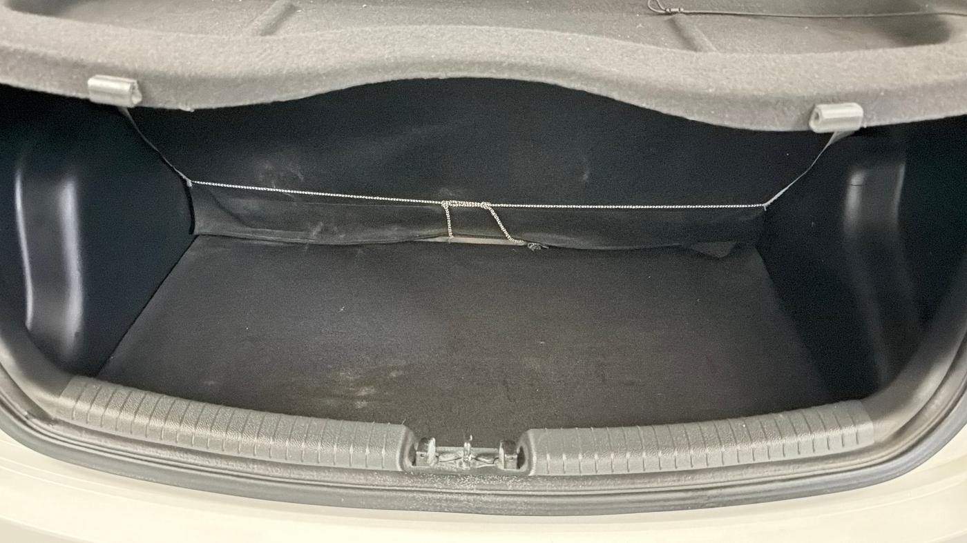 2018 Hyundai Grand i10 SPORTZ AT 1.2 KAPPA VTVT, Petrol, Automatic, 23,549 km, Boot Inside