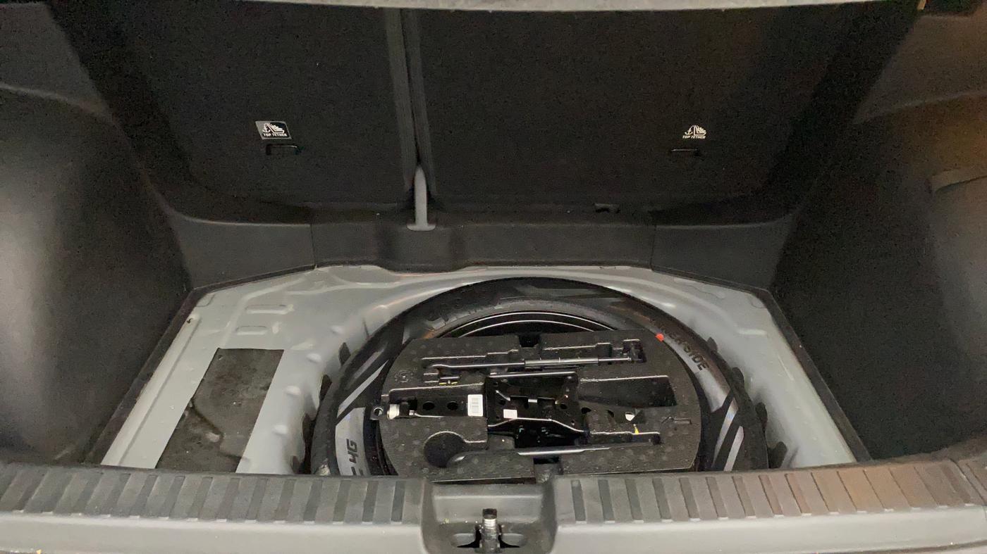 2023 Volkswagen TAIGUN GT PLUS 1.5 TSI DSG, Petrol, Automatic, 20,925 km, Boot Inside
