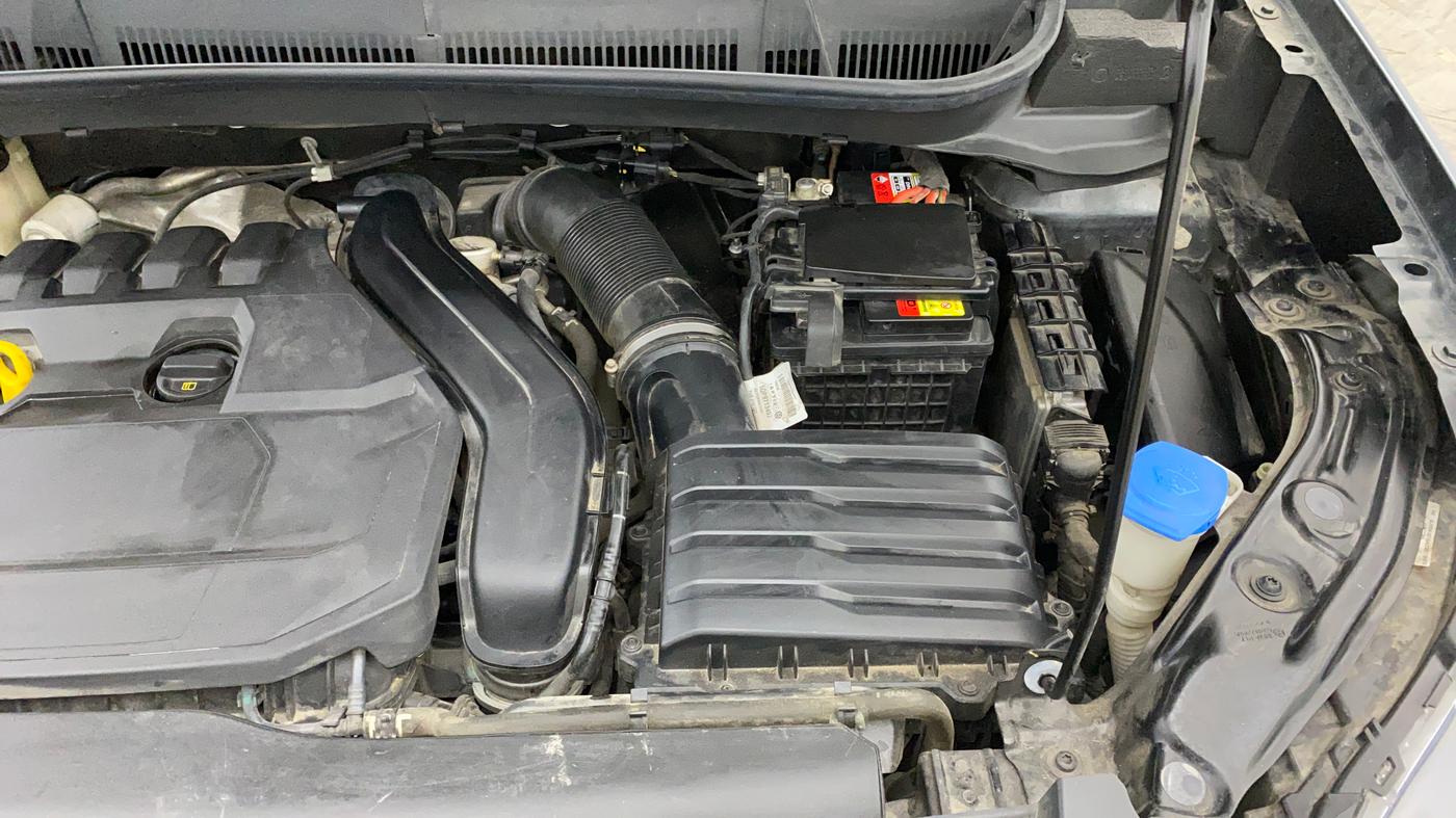 2023 Volkswagen TAIGUN GT PLUS 1.5 TSI DSG, Petrol, Automatic, 20,925 km, Engine View - Left