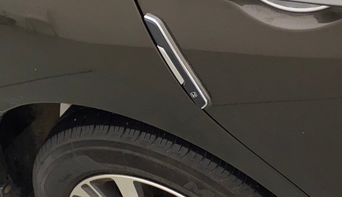 2022 Honda Amaze 1.2L I-VTEC VX, Petrol, Manual, 23,048 km, Right quarter panel - Slightly dented