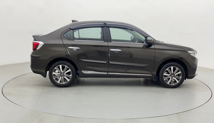 2022 Honda Amaze 1.2L I-VTEC VX, Petrol, Manual, 23,048 km, Right Side View