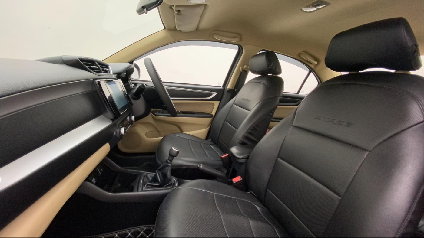 2022 Honda Amaze 1.2L I-VTEC VX, Petrol, Manual, 23,048 km, Right Side Front Door Cabin