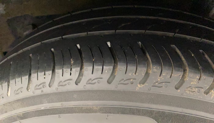 2022 Honda Amaze 1.2L I-VTEC VX, Petrol, Manual, 23,048 km, Left Rear Tyre Tread