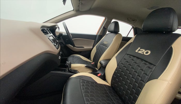 2019 Hyundai Elite i20 SPORTZ PLUS  1.2 CVT, Petrol, Automatic, 51,240 km, Right Side Front Door Cabin