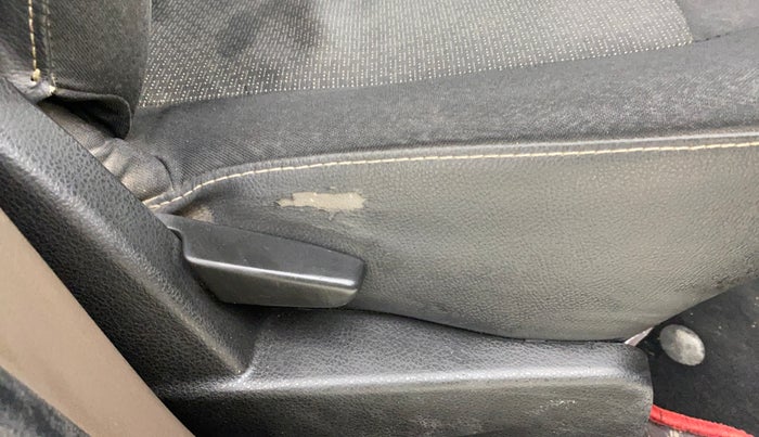 2018 Renault Duster RXE PETROL, Petrol, Manual, 77,522 km, Driver Side Adjustment Panel