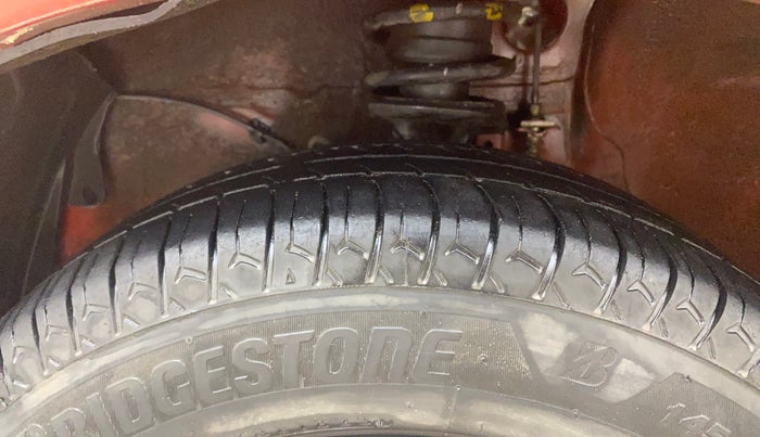 2019 Maruti Alto VXI, Petrol, Manual, 68,817 km, Left Front Tyre Tread