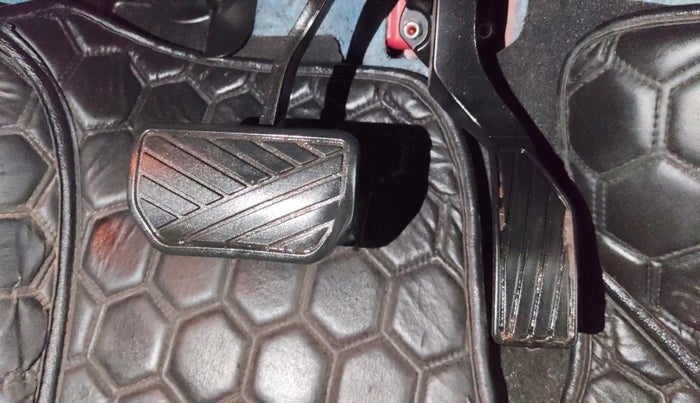 2023 Toyota URBAN CRUISER HYRYDER S AT NEO DRIVE, Petrol, Automatic, 67,847 km, Pedals