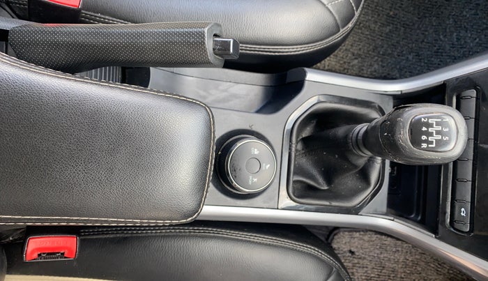 2020 Tata NEXON XM PETROL, Petrol, Manual, 75,060 km, Gear Lever