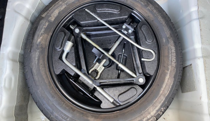 2020 Tata NEXON XM PETROL, Petrol, Manual, 75,060 km, Spare Tyre