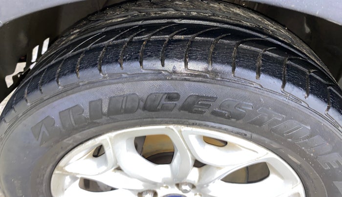 2014 Ford Ecosport TITANIUM 1.5L DIESEL (OPT), Diesel, Manual, 73,975 km, Left Front Tyre Tread