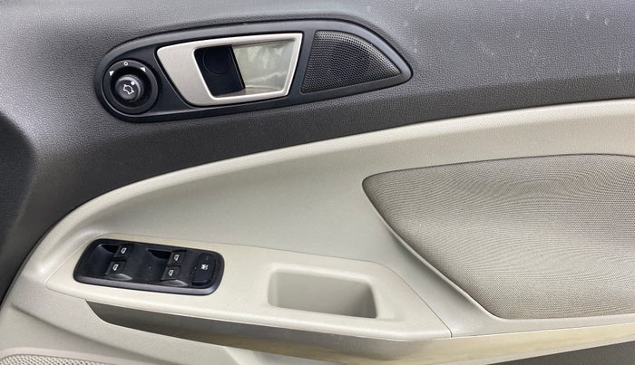 2014 Ford Ecosport TITANIUM 1.5L DIESEL (OPT), Diesel, Manual, 73,975 km, Driver Side Door Panels Control