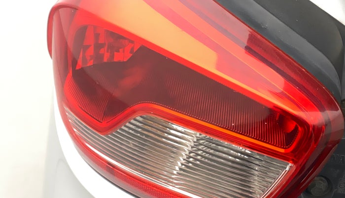 2017 Renault Kwid RXT 1.0 (O), Petrol, Manual, 59,519 km, Left tail light - Minor scratches