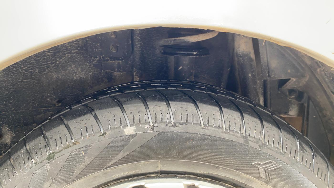 2018 Tata Tiago XT PETROL, Petrol, Manual, 41,061 km, Left Rear Tyre Tread