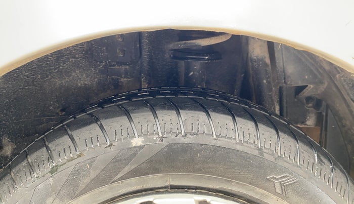 2018 Tata Tiago XT PETROL, Petrol, Manual, 40,681 km, Left Rear Tyre Tread