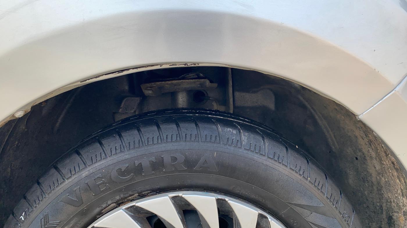 2018 Tata Tiago XT PETROL, Petrol, Manual, 41,061 km, Right Front Tyre Tread