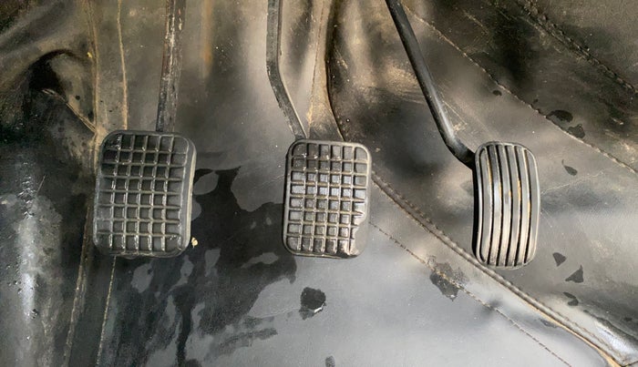 2018 Tata Tiago XT PETROL, Petrol, Manual, 40,681 km, Pedals