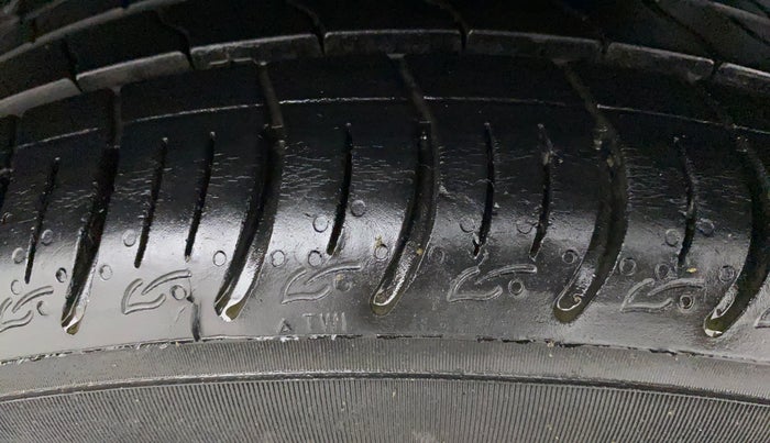 2021 Tata ALTROZ XM PLUS PETROL, Petrol, Manual, 13,563 km, Left Rear Tyre Tread