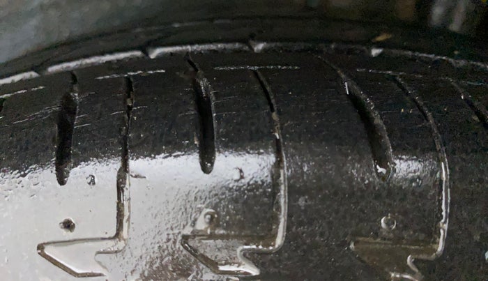 2019 Maruti IGNIS DELTA 1.2, Petrol, Manual, 27,213 km, Left Rear Tyre Tread