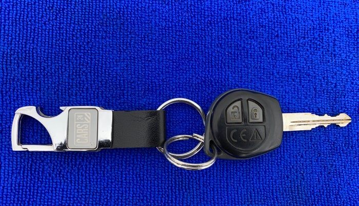 2019 Maruti IGNIS DELTA 1.2, Petrol, Manual, 27,213 km, Key Close Up