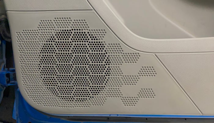 2018 Tata NEXON XZA PLUS PETROL, Petrol, Automatic, 42,051 km, Speaker