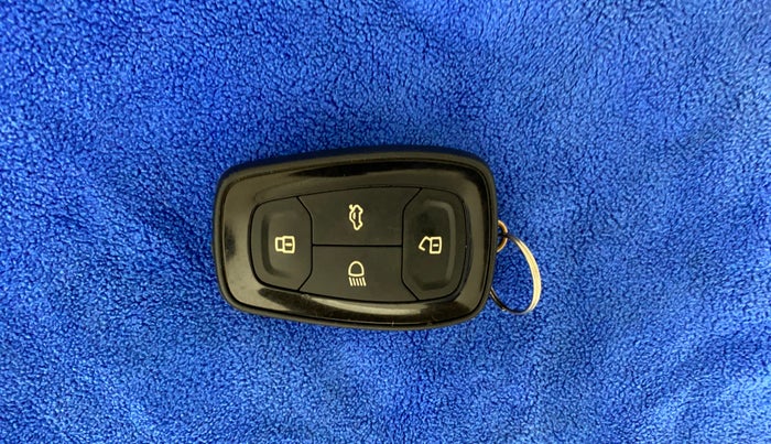2018 Tata NEXON XZA PLUS PETROL, Petrol, Automatic, 42,051 km, Key Close Up