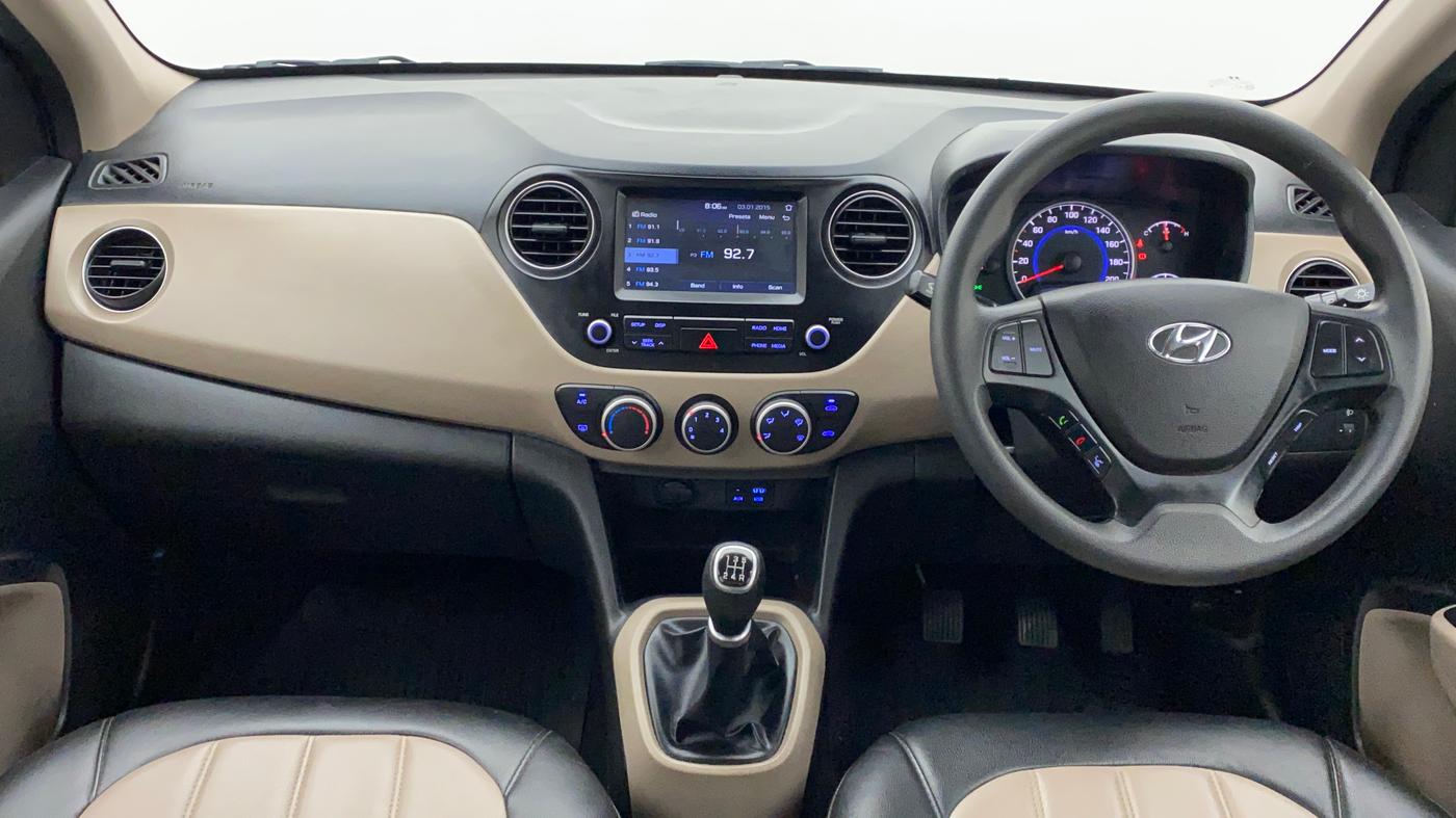 2018 Hyundai Grand i10 SPORTZ 1.2 KAPPA VTVT, Petrol, Manual, 31,350 km, Dashboard