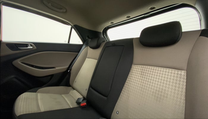 2019 Hyundai Elite i20 ASTA 1.2 (O), Petrol, Manual, 50,601 km, Right Side Rear Door Cabin