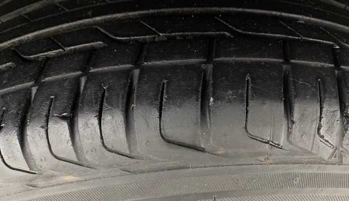 2021 Tata NEXON XZA PLUS PETROL DUAL TONE, Petrol, Automatic, 25,840 km, Left Rear Tyre Tread