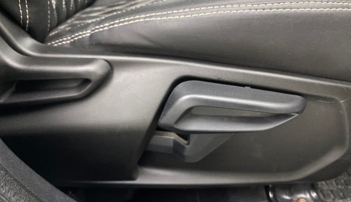 2021 Tata NEXON XZA PLUS PETROL DUAL TONE, Petrol, Automatic, 25,840 km, Driver Side Adjustment Panel