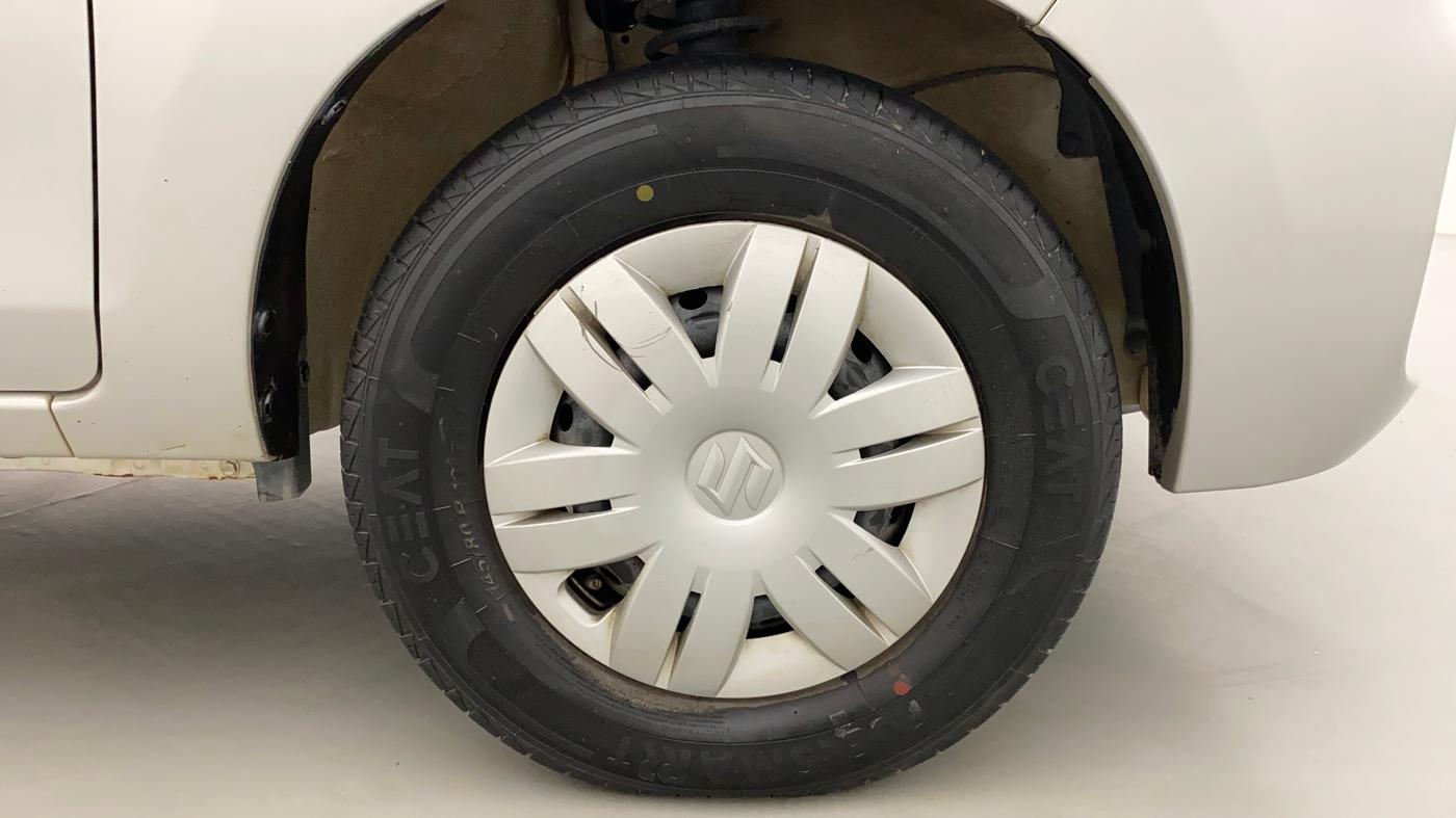 2020 Maruti Alto LXI O, Petrol, Manual, 25,093 km, Right Front Wheel