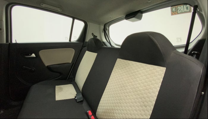 2020 Maruti Alto LXI O, Petrol, Manual, 25,093 km, Right Side Rear Door Cabin