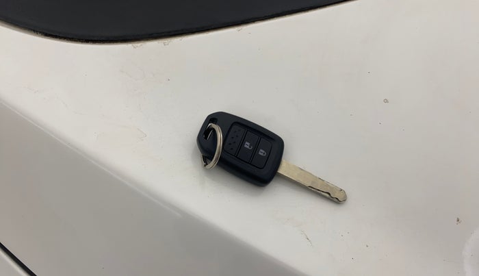 2016 Honda Jazz 1.2L I-VTEC VX, Petrol, Manual, 69,887 km, Key Close Up