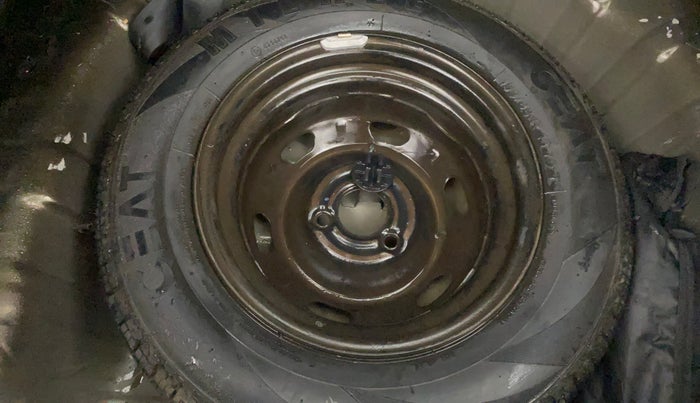 2016 Renault Kwid RXT 1.0, Petrol, Manual, 77,830 km, Spare Tyre