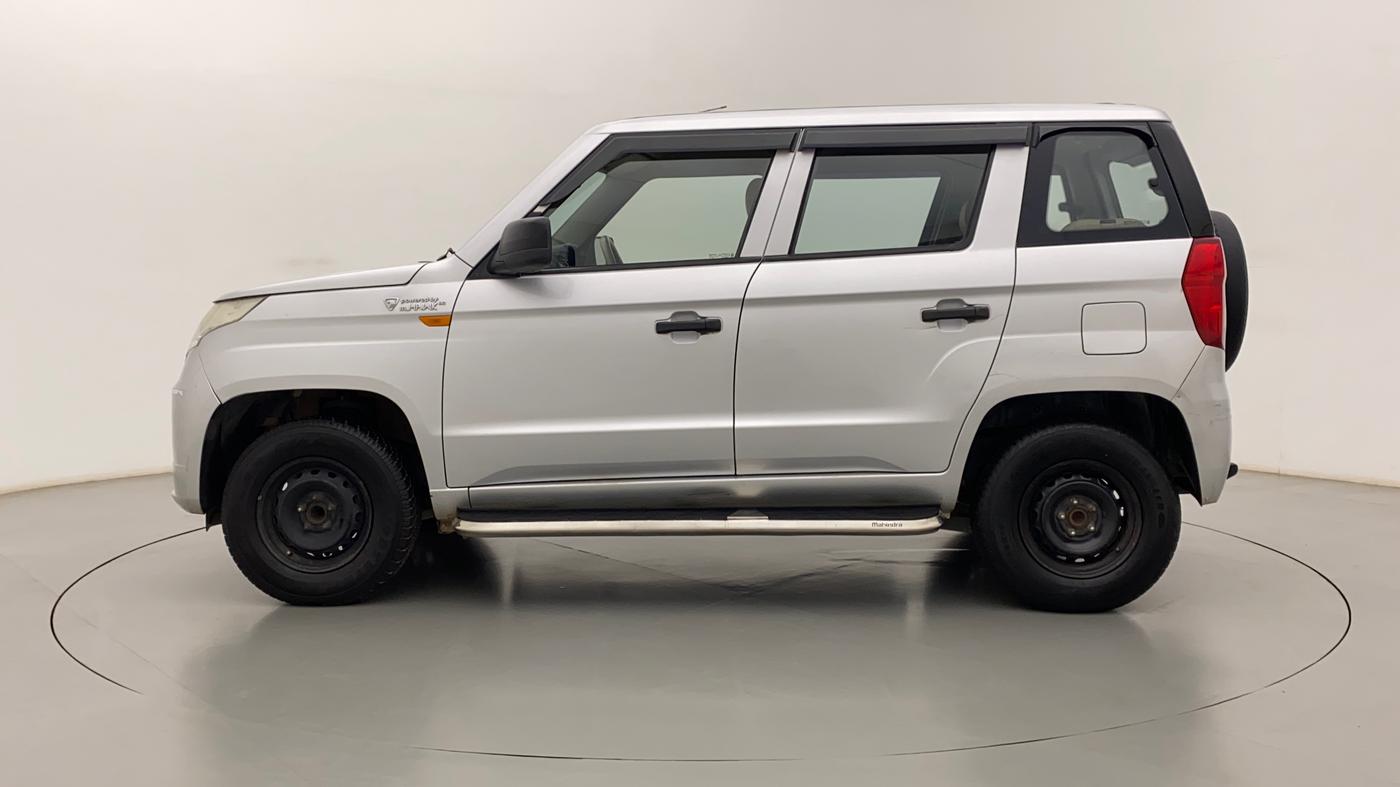2017 Mahindra TUV300 T4 PLUS, Diesel, Manual, 1,22,137 km, Left Side