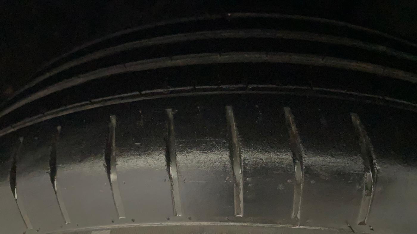 2013 Nissan Sunny XE, Petrol, Manual, 30,075 km, Right Front Tyre Tread
