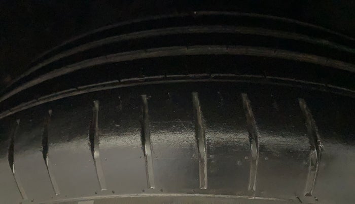 2013 Nissan Sunny XE, Petrol, Manual, 30,075 km, Right Front Tyre Tread