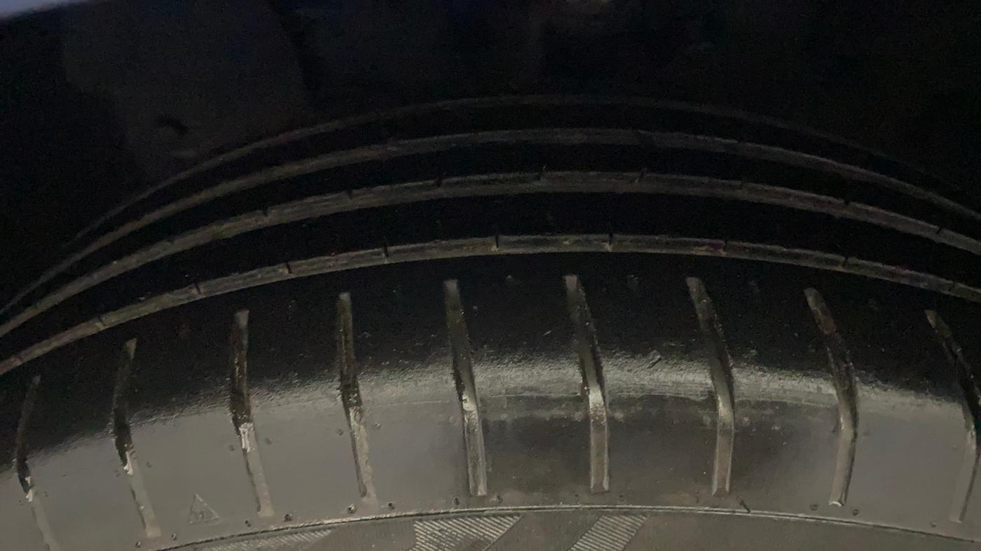 2013 Nissan Sunny XE, Petrol, Manual, 30,075 km, Left Front Tyre Tread