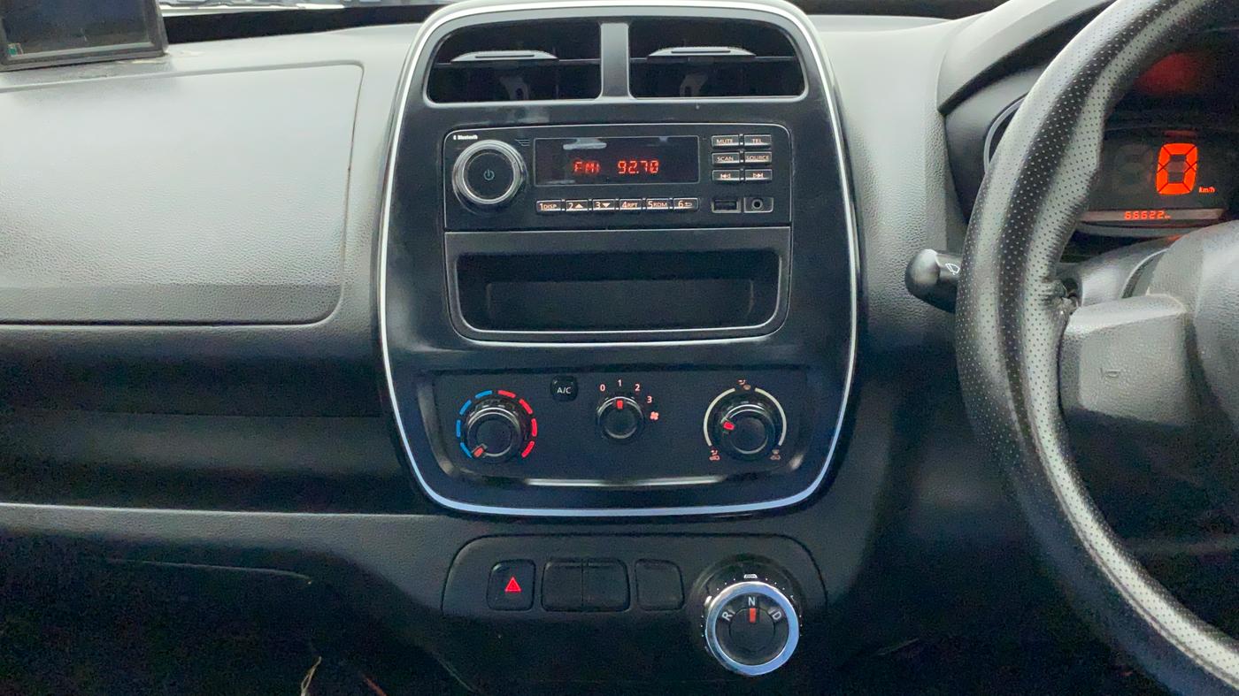 2017 Renault Kwid RXL 1.0 AMT, Petrol, Automatic, 67,811 km, Air Conditioner